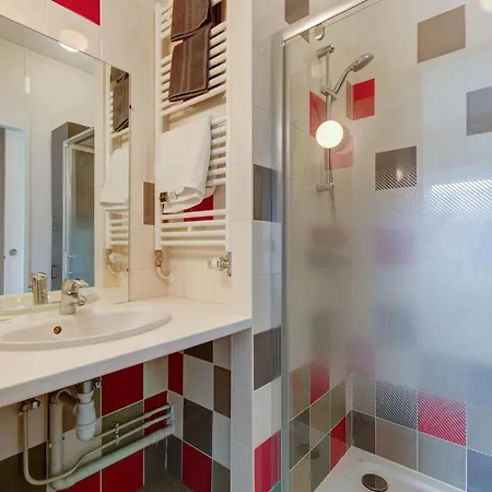 28 - Le Lokup - Wifi - Proche Tram Апартаменты *