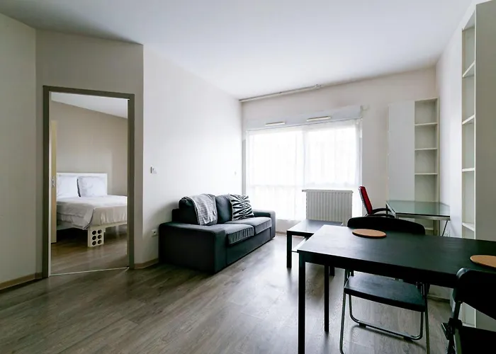 28 - Le Lokup - Wifi - Proche Tram Апартаменты Реймс